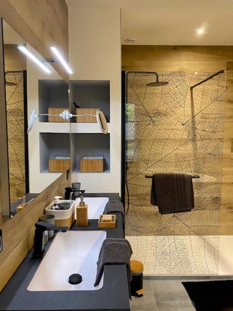 Hotel Restaurant Beau Sejour مورسبرون ليه باينس الغرفة الصورة